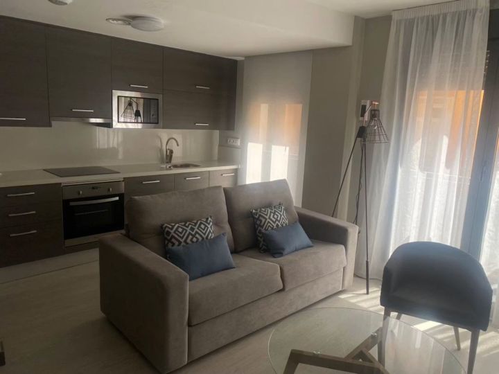 APARTAMENTO EN CASCO HISTÓRICO